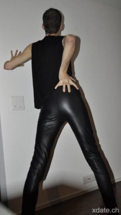 Sexinserat: RENT A BOY: privater Toyboy/Sklave für geilen SEX ! - Gay/ BI/ TV/ TS