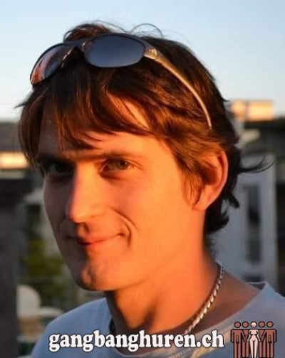 Sexinserat: Ich Suche Die Sklavin zum Heiraten - Job/ Miete/ Geld in Zug