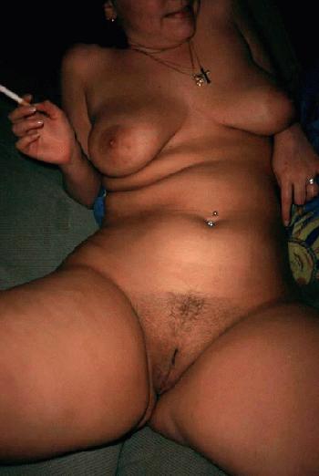 Sexinserat: Attraktives Bi-Girl - Sie sucht Sie