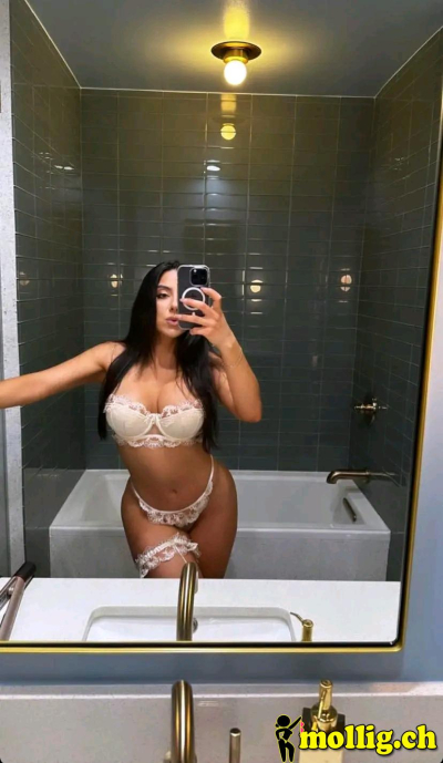 Sexinserat: Freches Treffen mit mir - Sie sucht Ihn in Aargau