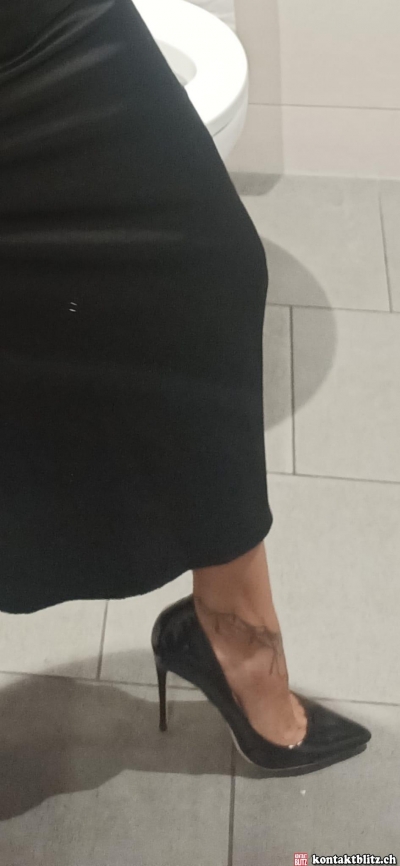 Sexinserat: VERKAUF VIDEOS/FOTOS UND DESSOUS - Bilder/ Videos/ OnlineService in Zürich