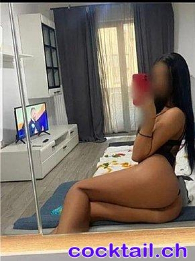 Sexinserat: italienische Barbie - Sie sucht Ihn in Aargau
